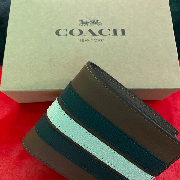 Coach Men’s Wallet - Picture 2 of 6